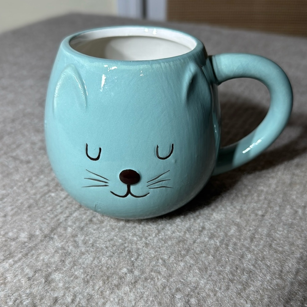 Pflatzgraff Teal Cat‎ Face Mug